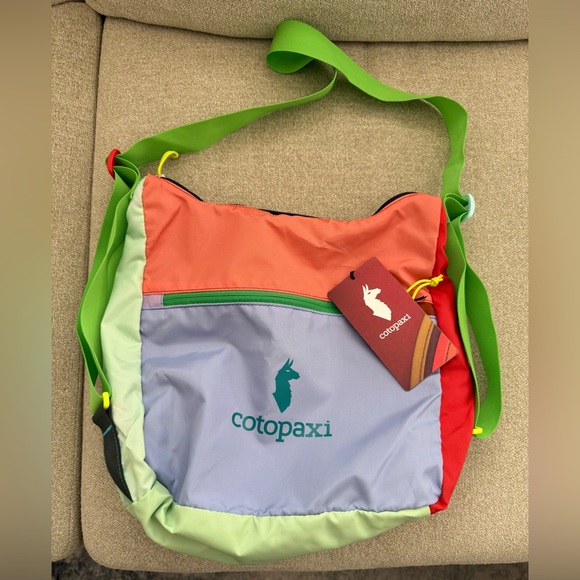 NWT**** Cotopaxi Taal Convertible Tote Del Día - Picture 1 of 6